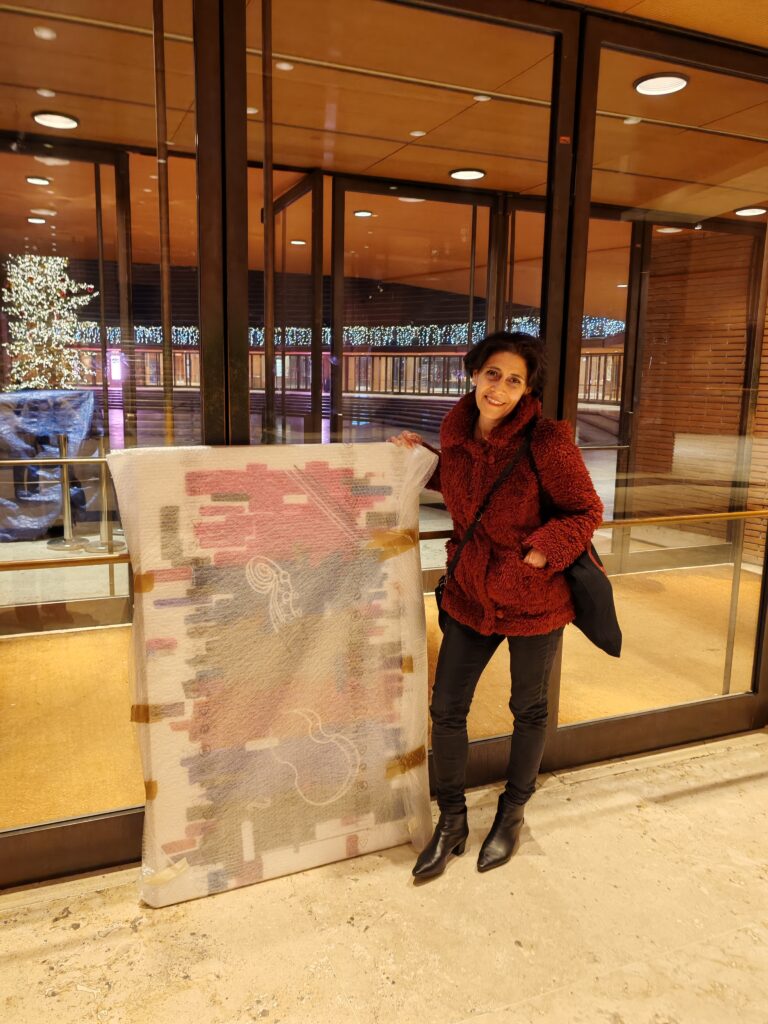 auditorium-germana-galdi-trame-di-vita-acrilico-indaco